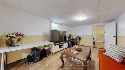 Photo 20 at 33 Savarin Street, Eglinton East, Toronto