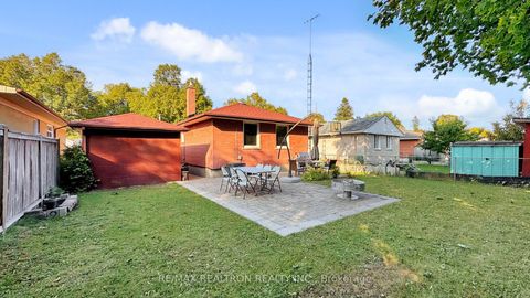 Photo 26 at 33 Savarin Street, Eglinton East, Toronto