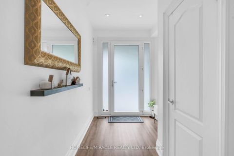 Photo 1 at 399 Lady Nadia Drive, Patterson, Vaughan