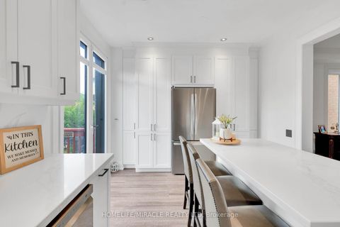 Photo 10 at 399 Lady Nadia Drive, Patterson, Vaughan