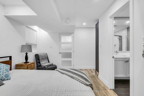 Photo 30 at 399 Lady Nadia Drive, Patterson, Vaughan