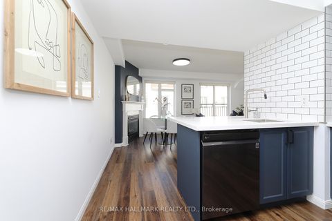 Photo 6 at 1005 - 18 Laidlaw Street, South Parkdale, Toronto