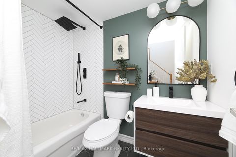 Photo 31 at 1005 - 18 Laidlaw Street, South Parkdale, Toronto