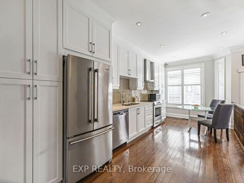 Photo 8 at 4 - 2351 Lakeshore Road W, BR Bronte, Oakville