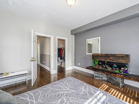 Photo 24 at 4 - 2351 Lakeshore Road W, BR Bronte, Oakville