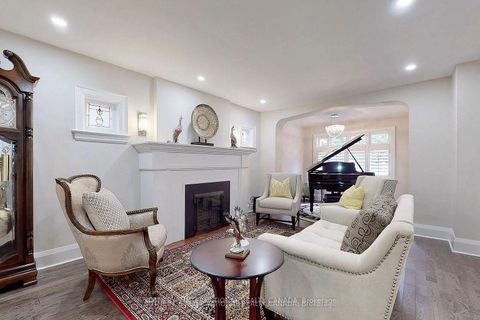 Photo 7 at 182 Duplex Avenue, Eglinton, Toronto