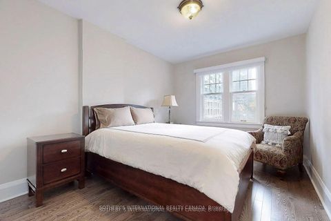 Photo 13 at 182 Duplex Avenue, Eglinton, Toronto