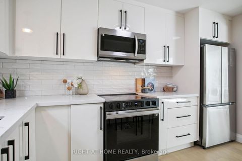 Photo 10 at 120 Johnston Avenue, Westgate, Toronto