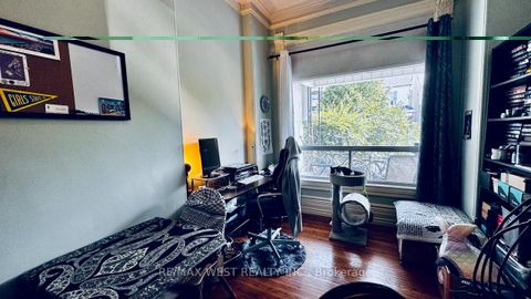 Photo 6 at 88 Montrose Avenue, Bellwoods, Toronto