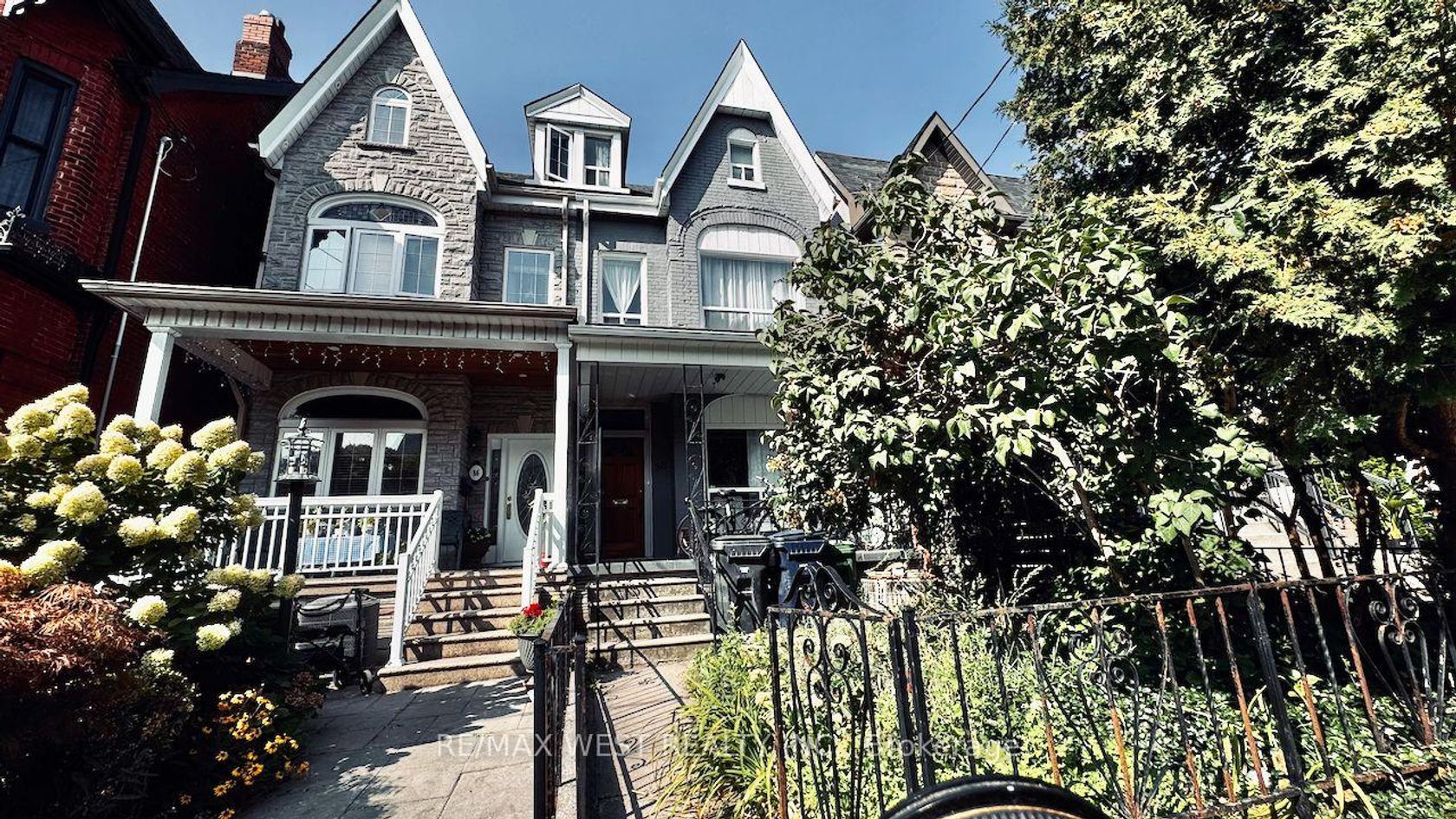 88 Montrose Avenue, Bellwoods, Toronto 