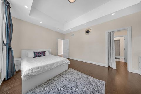 Photo 29 at 736 Hillview Crescent, West Shore, Pickering