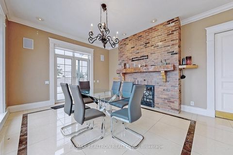 Photo 19 at 16 Finesse Court, Oak Ridges Lake Wilcox, Richmond Hill