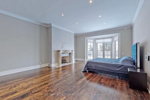 Photo 20 at 16 Finesse Court, Oak Ridges Lake Wilcox, Richmond Hill