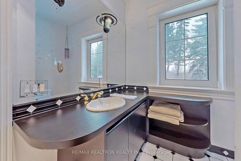 Photo 25 at 16 Finesse Court, Oak Ridges Lake Wilcox, Richmond Hill