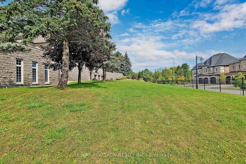 Photo 42 at 16 Finesse Court, Oak Ridges Lake Wilcox, Richmond Hill