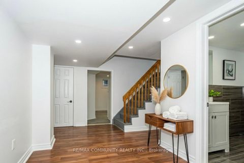 Photo 14 at 15 Strathavon Drive, Jamestown, Toronto