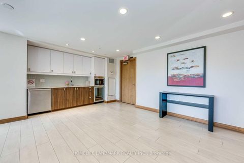 Photo 11 at 3010 - 295 Adelaide Street W, Waterfront Communities C1, Toronto