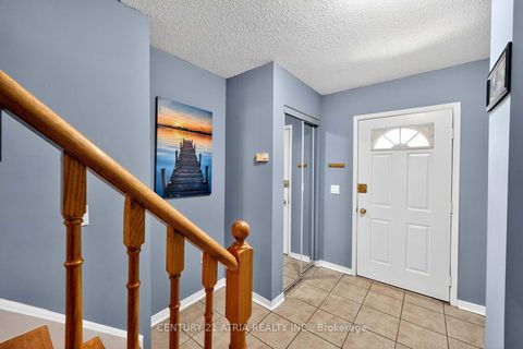 Photo 6 at 12B - 51 Northern Heights Drive, Langstaff, Richmond Hill