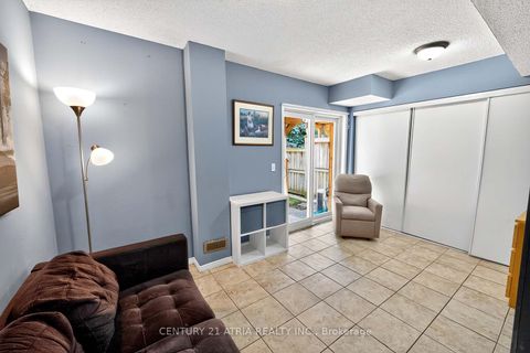 Photo 8 at 12B - 51 Northern Heights Drive, Langstaff, Richmond Hill