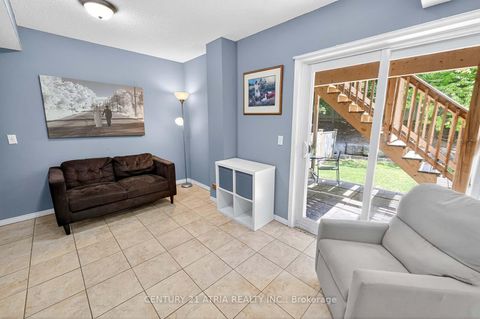 Photo 9 at 12B - 51 Northern Heights Drive, Langstaff, Richmond Hill