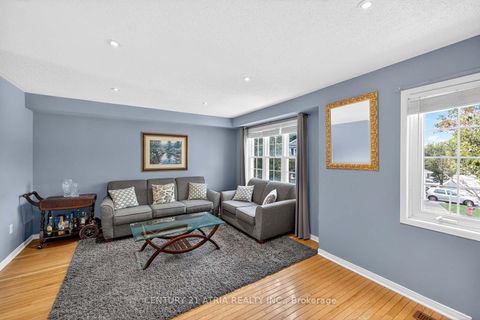 Photo 11 at 12B - 51 Northern Heights Drive, Langstaff, Richmond Hill