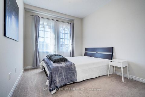 Photo 31 at 242 Paradelle Drive, Oak Ridges Lake Wilcox, Richmond Hill