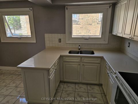 Photo 7 at 127 Milady Road, Humber Summit, Toronto