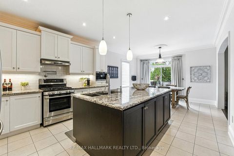 Photo 6 at 2 Noce Way, Vellore Village, Vaughan