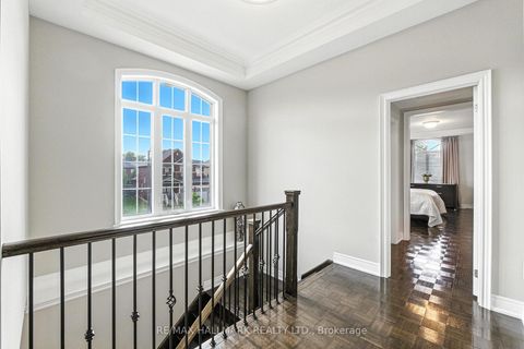 Photo 20 at 2 Noce Way, Vellore Village, Vaughan