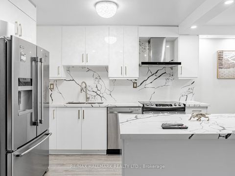 Photo 12 at 104 - 40 Sunrise Avenue, Victoria Village, Toronto