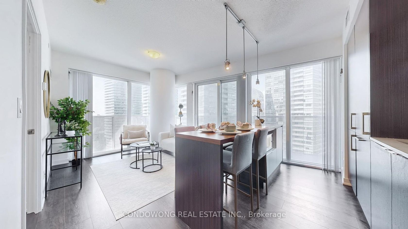 4102 - 100 Harbour Street, Waterfront Communities C1, Toronto 