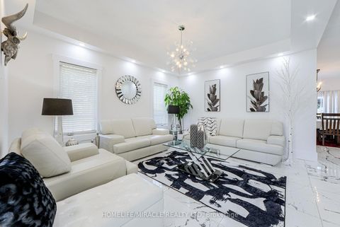 Photo 5 at 34 Bottero Drive, Rural Vaughan, Vaughan