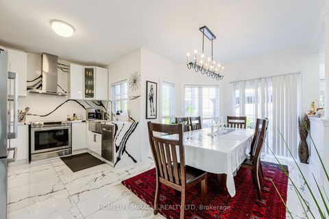 Photo 12 at 34 Bottero Drive, Rural Vaughan, Vaughan