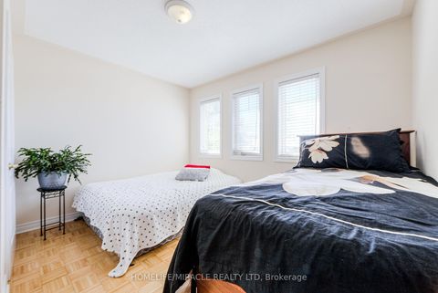 Photo 29 at 34 Bottero Drive, Rural Vaughan, Vaughan