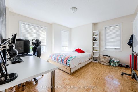 Photo 30 at 34 Bottero Drive, Rural Vaughan, Vaughan