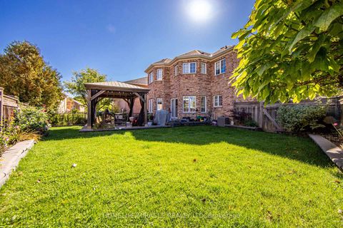 Photo 35 at 34 Bottero Drive, Rural Vaughan, Vaughan