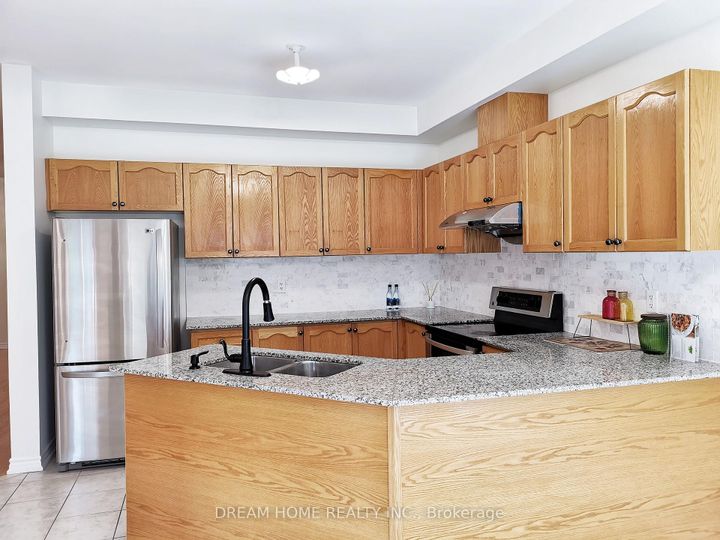 Photo 10 at 269 Helen Avenue, South Unionville, Markham