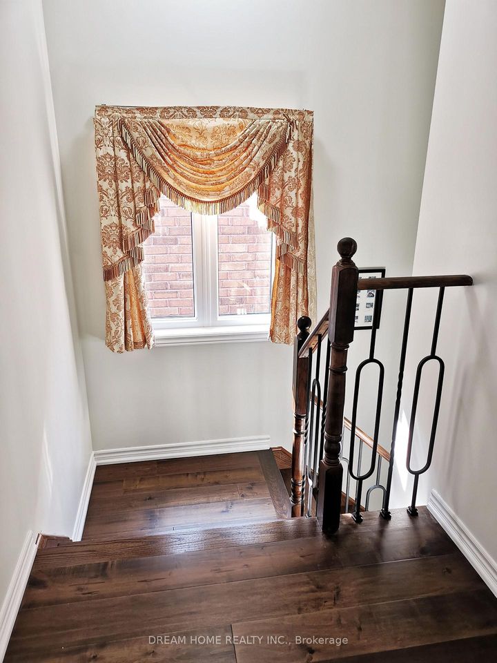 Photo 13 at 269 Helen Avenue, South Unionville, Markham