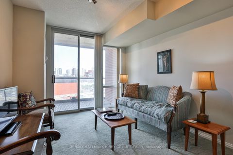 Photo 1 at 1007 - 39 Parliament Street, Waterfront Communities C8, Toronto