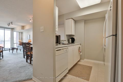 Photo 9 at 1007 - 39 Parliament Street, Waterfront Communities C8, Toronto