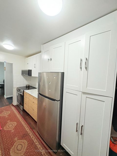 Photo 12 at 716 - 370 Dixon Road, The Westway, Toronto