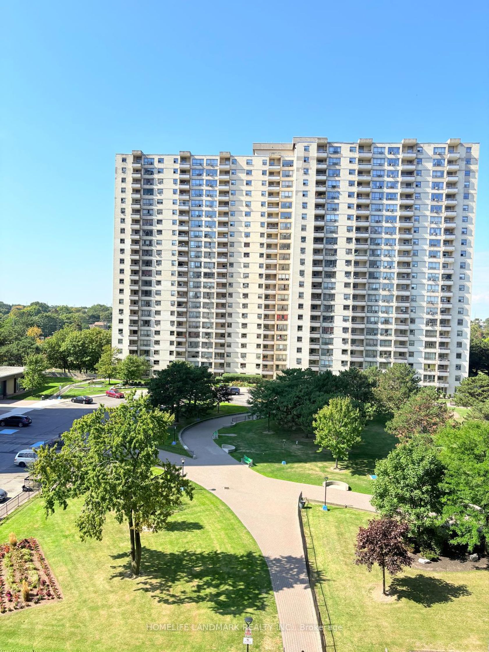716 - 370 Dixon Road, The Westway, Toronto 