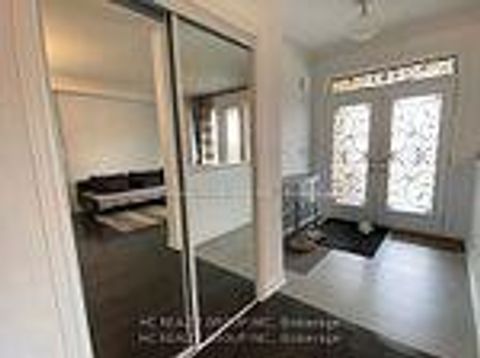 Photo 2 at 47 Philips Lake Court, Jefferson, Richmond Hill