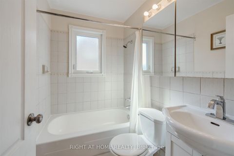 Photo 13 at 7 Adele Avenue, CFB, Toronto