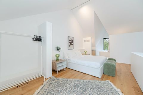 Photo 15 at 259 Lisgar Street, Little Portugal, Toronto