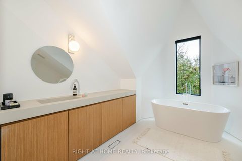 Photo 18 at 259 Lisgar Street, Little Portugal, Toronto