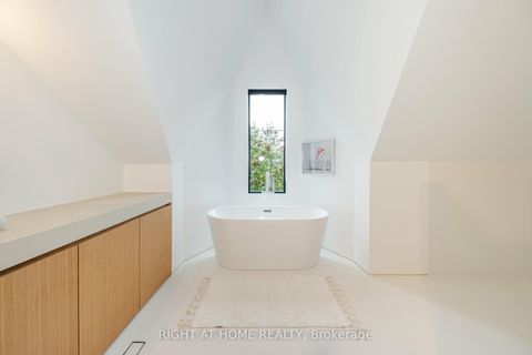 Photo 20 at 259 Lisgar Street, Little Portugal, Toronto