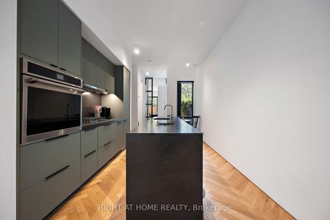 Photo 30 at 259 Lisgar Street, Little Portugal, Toronto
