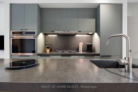 Photo 33 at 259 Lisgar Street, Little Portugal, Toronto
