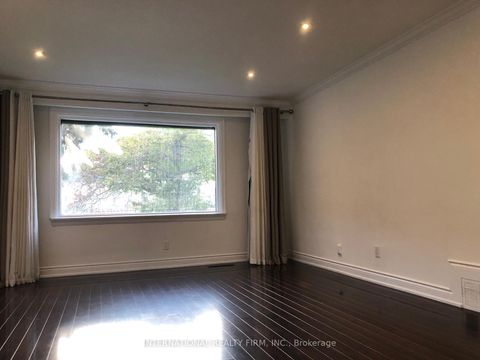 Photo 2 at 55 Kenton Drive, Newtonbrook West, Toronto